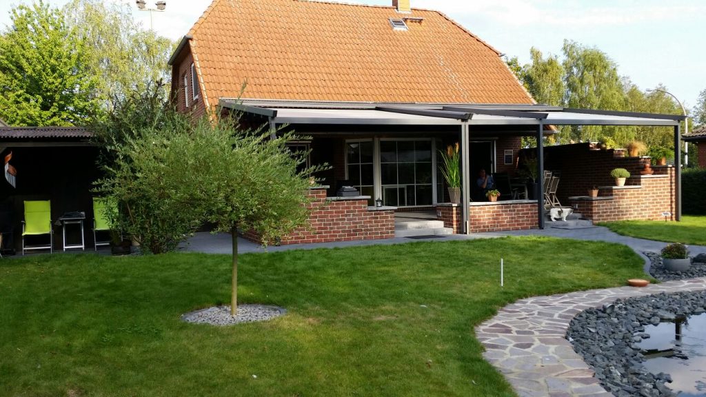 Pergola - Das Terrassenfaltdach Schutz vor Sonne und Regen